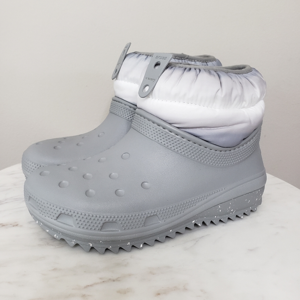 CROCS Classic Neo Puff Shorty Boot Women's Size 6
